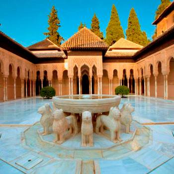 Besuch der Alhambra am Morgen